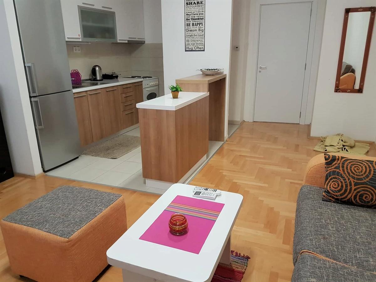 סקופיה Regina'S Apartments מראה חיצוני תמונה
