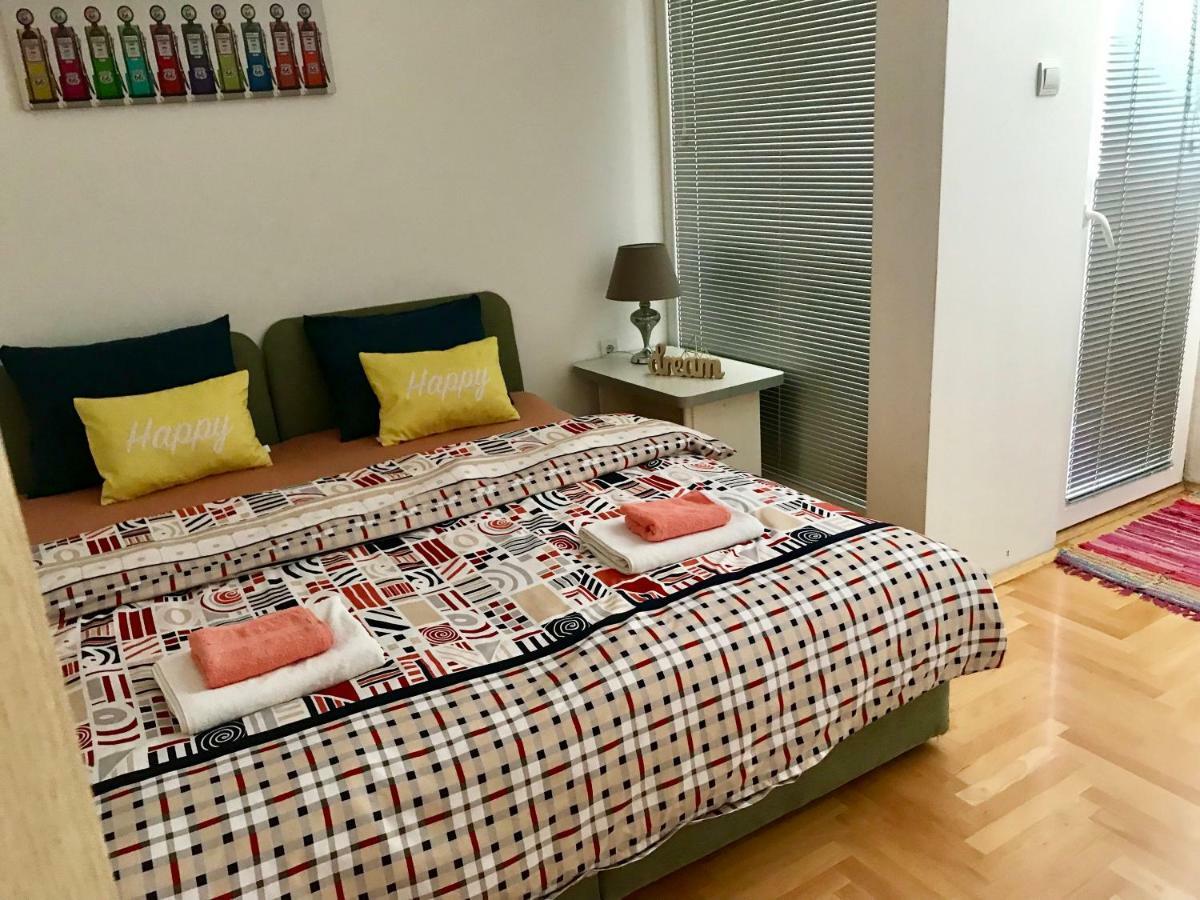 סקופיה Regina'S Apartments מראה חיצוני תמונה