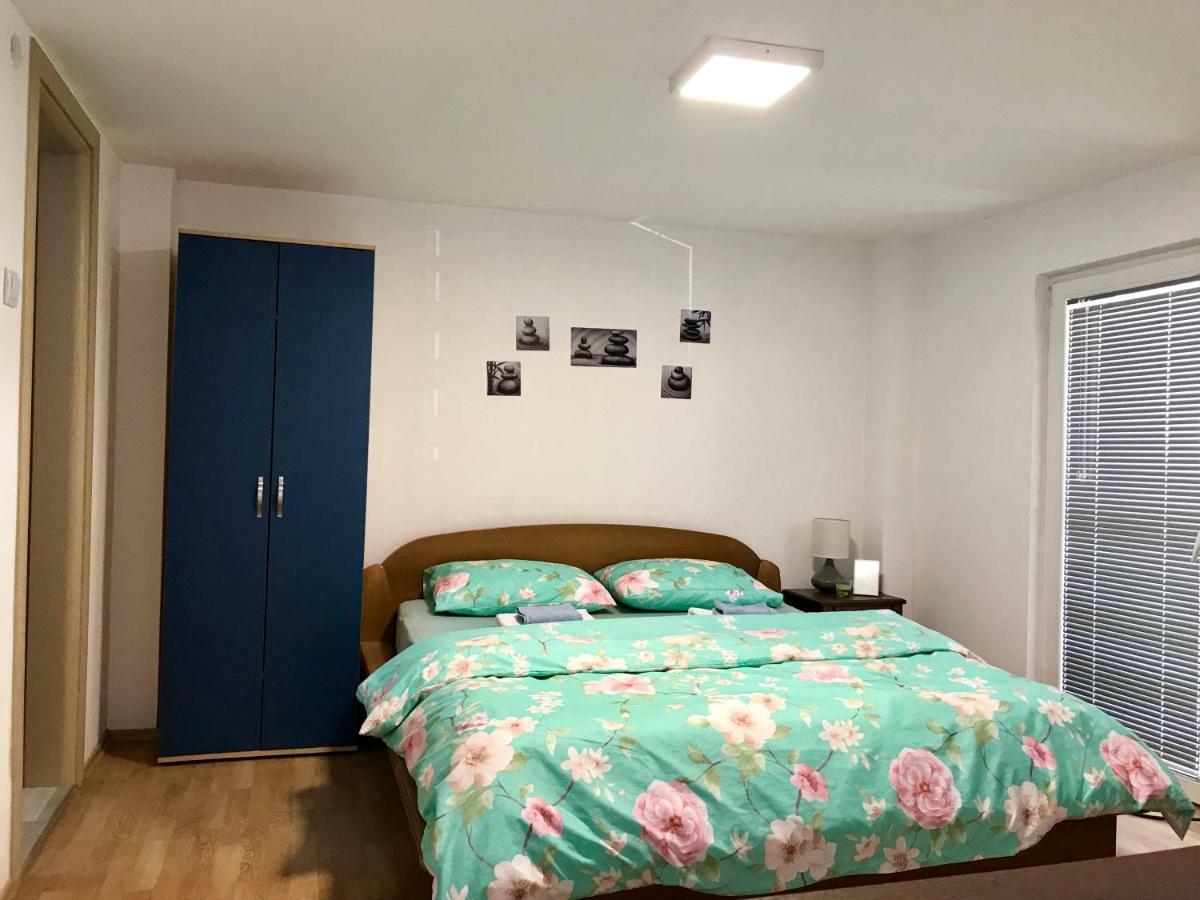 סקופיה Regina'S Apartments מראה חיצוני תמונה